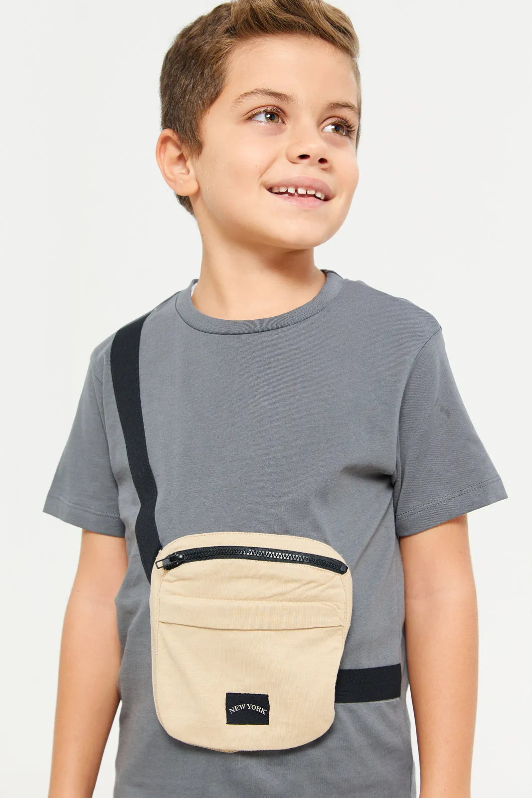 Boys Grey Plain T-Shirt With Bag